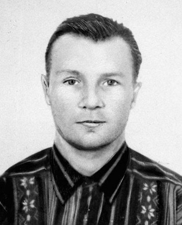 Как сложилась судьба бандитских подруг 90-х Как сложилась судьба бандитских подруг 90-х