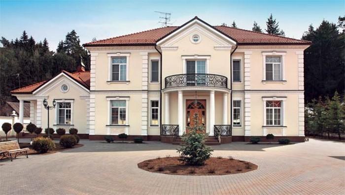 Хоромы звезд российской эстрады - от «скромной» роскоши до полнейшей б Хоромы звезд российской эстрады - от «скромной» роскоши до полнейшей б