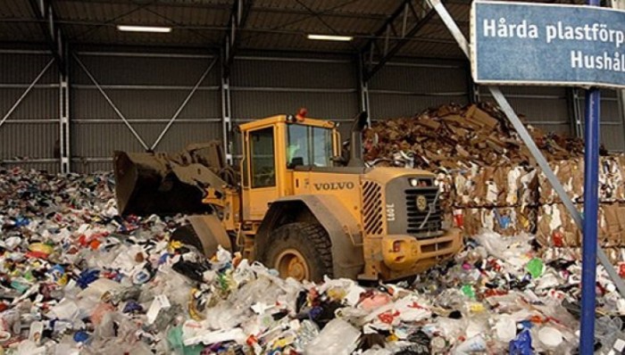 В Швеции почти закончился мусор, власти хотят приобретать отходы из др