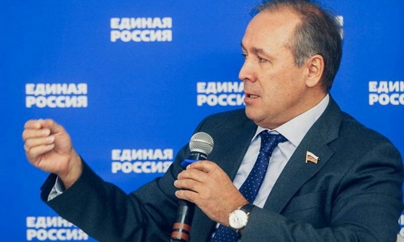 Дочь депутата Госдумы купила в Британии особняк почти за 2 млрд рублей Дочь депутата Госдумы купила в Британии особняк почти за 2 млрд рублей