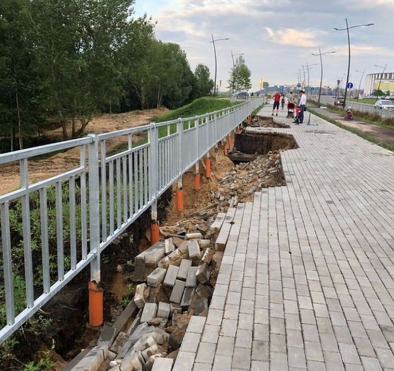 В Нижнем Новгороде дождем размыло набережную, построенную к ЧМ-2018