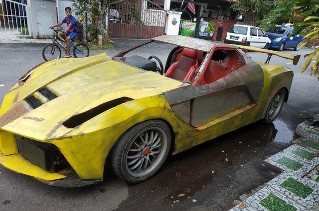 Житель Малайзии сделал своими руками реплику Ferrari LaFerrari