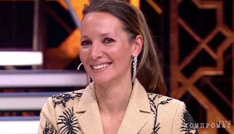 Телеведущая Дарья Златопольская снова вытерла ноги о зрителей Телеведущая Дарья Златопольская снова вытерла ноги о зрителей