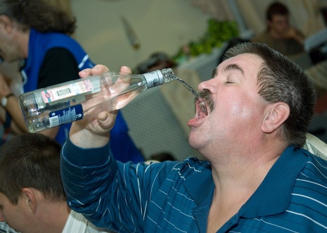 Старые советские хитрости против перегара