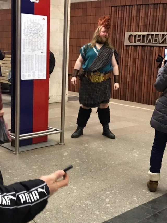 Чудаки и модники из метро
