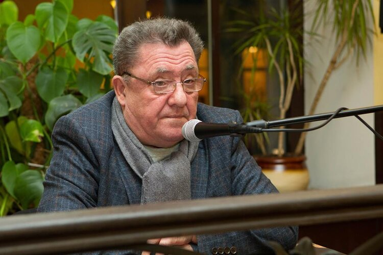 http://www.denisus.com/pictures/valerij_zelenogorskij.png